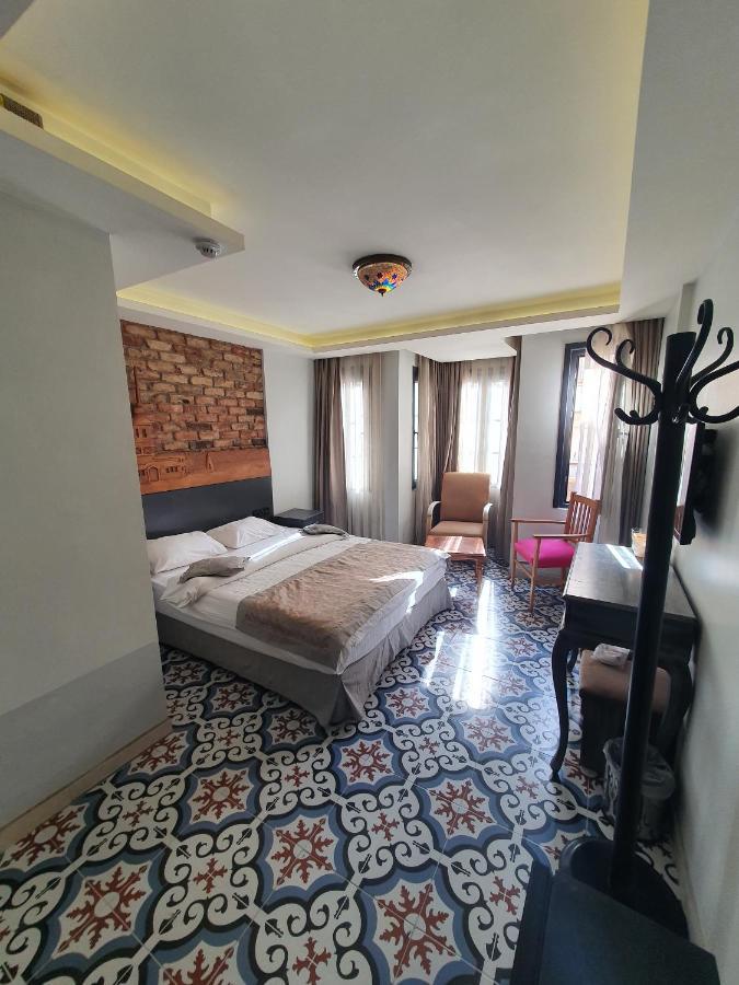 A Hotel Istambul