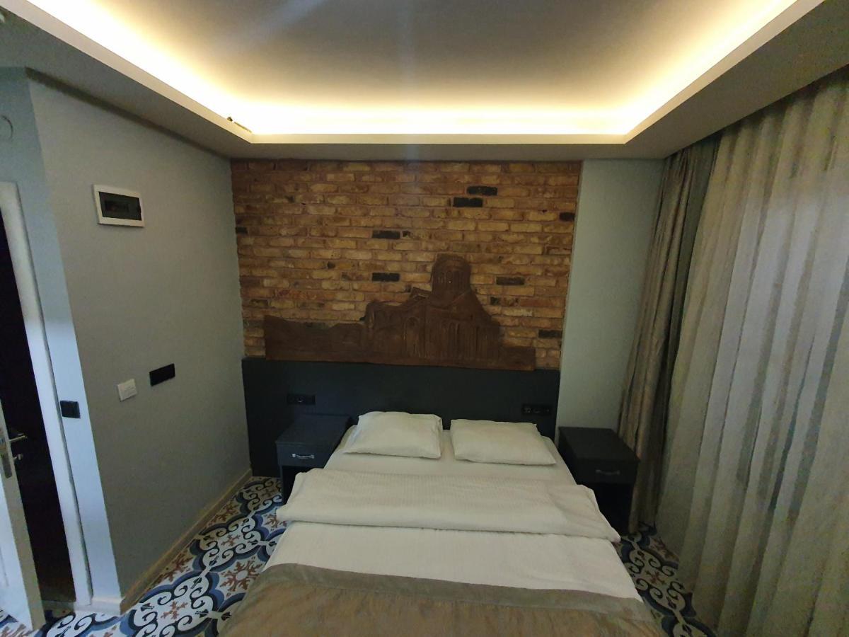 A Hotel Istambul